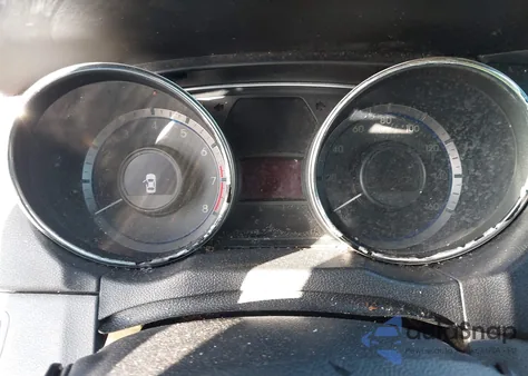 2013 Hyundai Sonata Limited z USA, uszkodzony, nr VIN 5NPEC4ACXDH605066